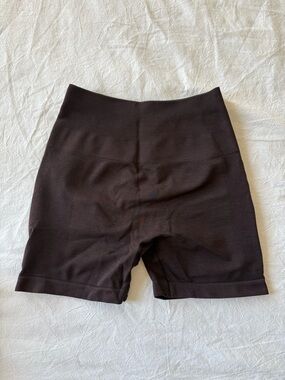 Alphalete Amplify Shorts